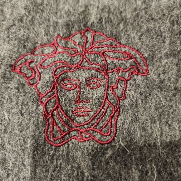 Authentic Versace wool scarf *NWT - Picture 2 of 7